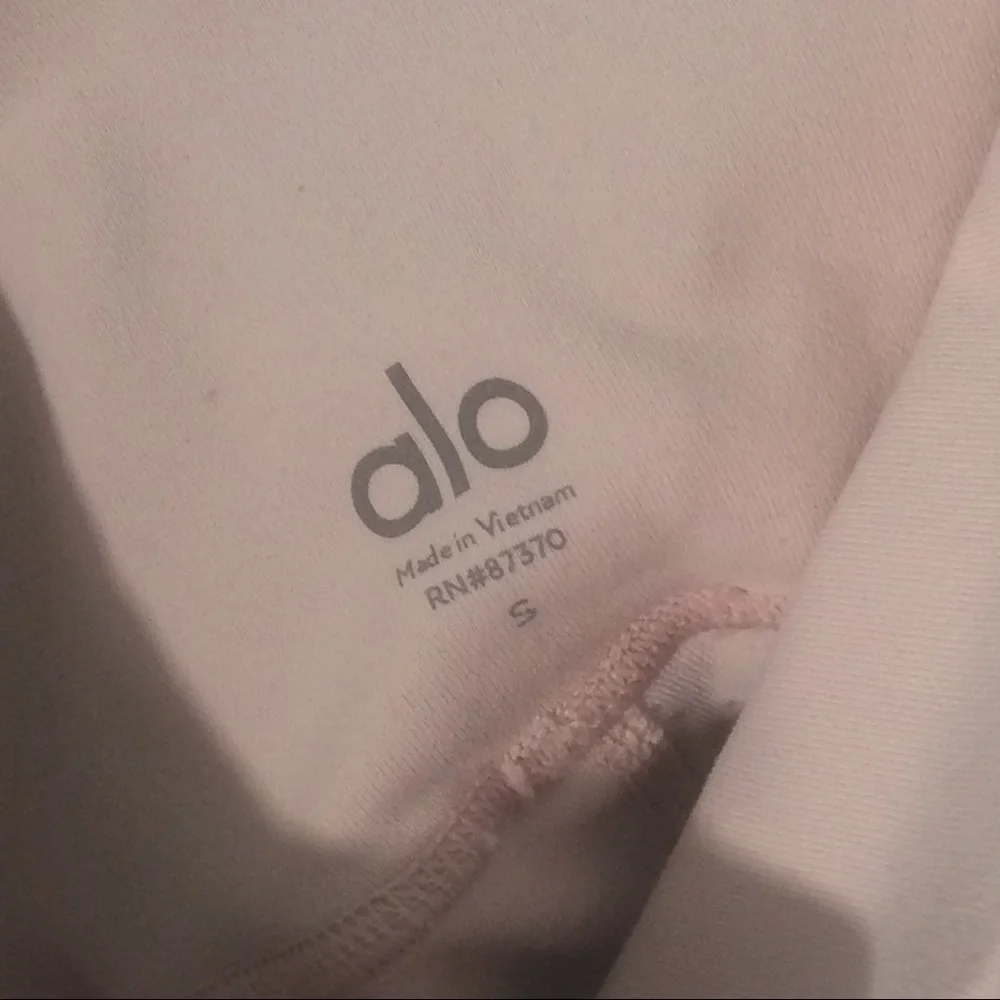 ALO Yoga perfect casual